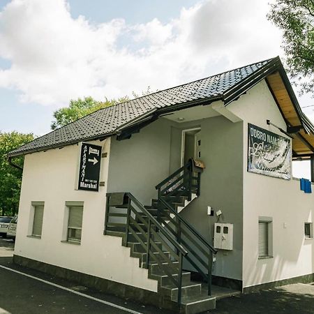 Apartments Marshal Bosanska Krupa Zewnętrze zdjęcie