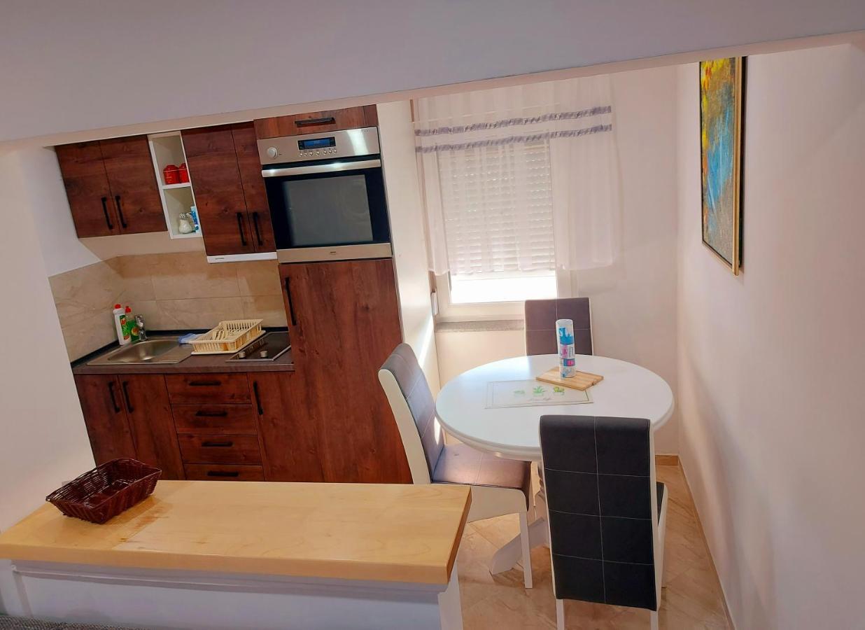 Apartments Marshal Bosanska Krupa Zewnętrze zdjęcie