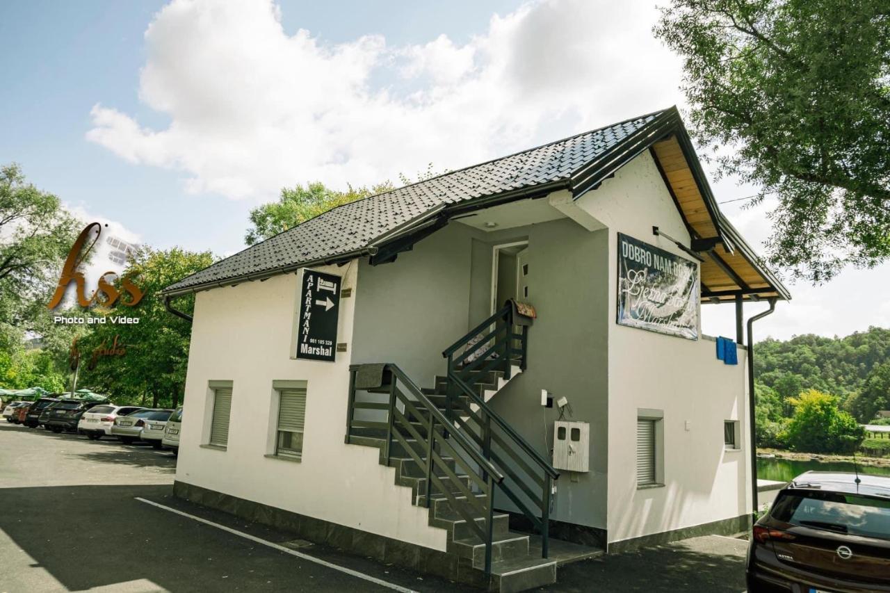 Apartments Marshal Bosanska Krupa Zewnętrze zdjęcie